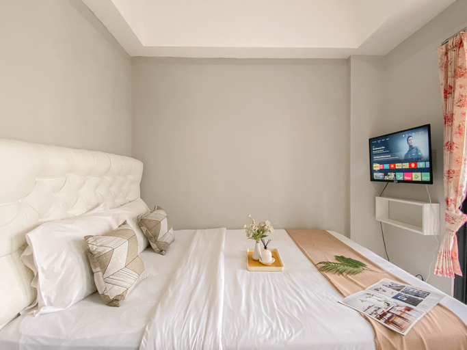 Cozy 1BR without Living Room at Royal Heights Apartment By Travelio, Bogor
