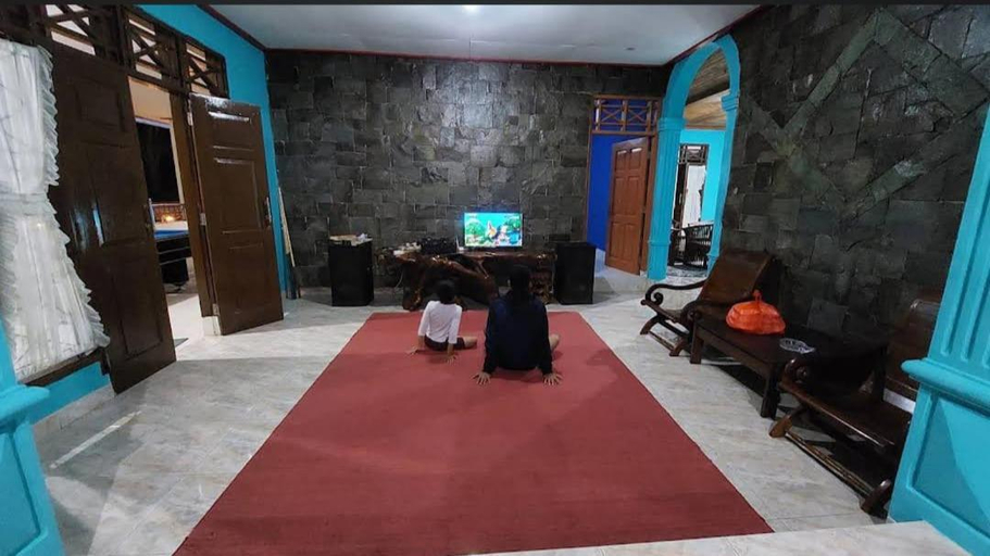Others 3, Villa Rindam, Bogor