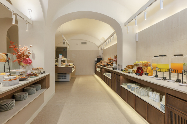 Food & Drinks 3, Hotel Medinaceli 4*S, Barcelona