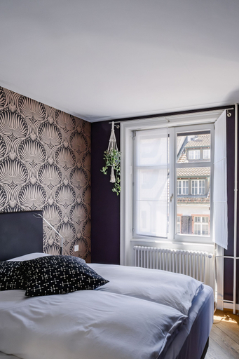 Bedroom 16