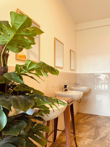 Bathroom 3, Citadel Alona Inn, Panglao