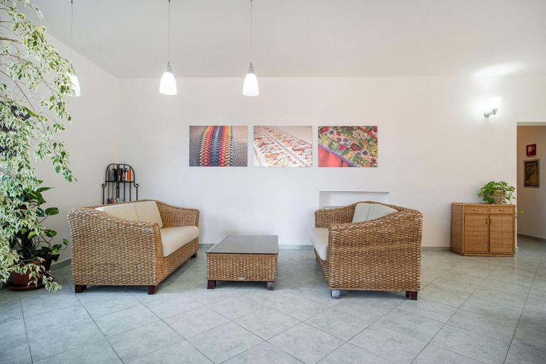 Public Area 4, Hotel la Baja, Oristano