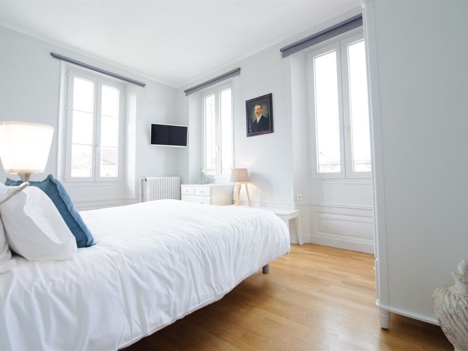 Bedroom 16