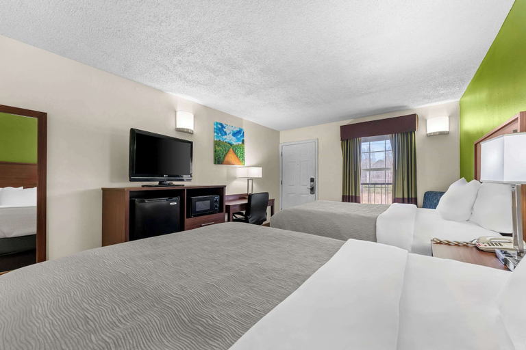 Bedroom 3, Quality Inn Eastman, Dodge