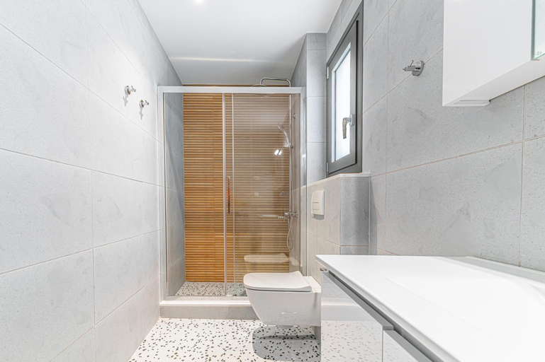 Bathroom 3, Notos Suites Nea Skioni, Central Macedonia