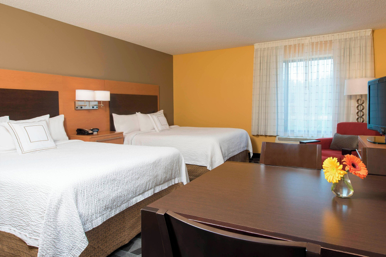 Bedroom 3, TownePlace Suites by Marriott Kalamazoo, Kalamazoo