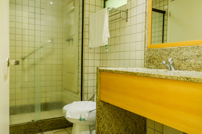 Bathroom, Beach Class Muro Alto BY AFT, Ipojuca