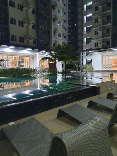 SMDC Vine Residences 2BR Condo WIFI+NETFLIX, Quezon City