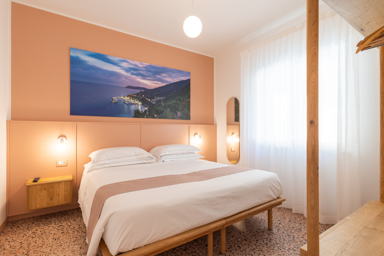 Bedroom 18