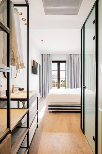 Bedroom 3, Doryssa Lithos Hotel, North Aegean
