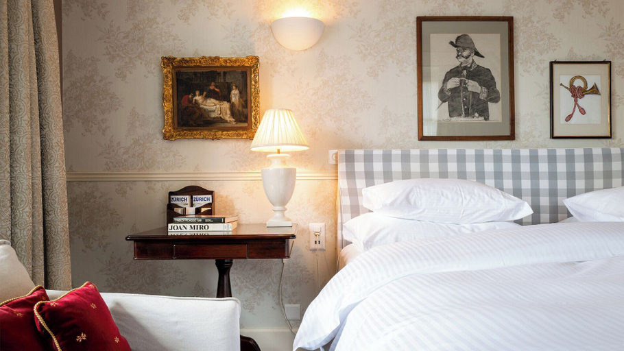 Bedroom 10