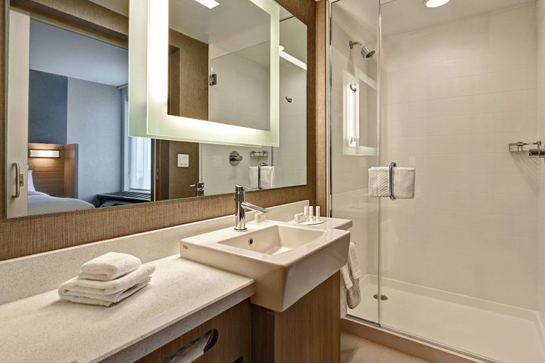 Bathroom 5, SpringHill Suites by Marriott Albuquerque University Area, Bernalillo