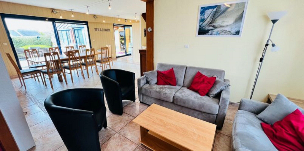 Living room 2, Attractive Holiday Home With Garden, Finistère