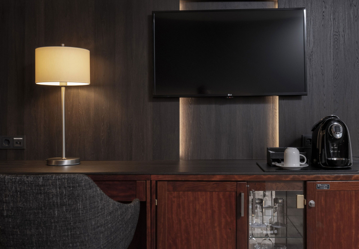 Amenities 7