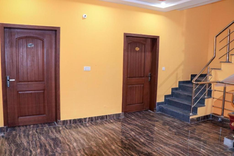 Others 5, Al Makkah hotel, Lahore