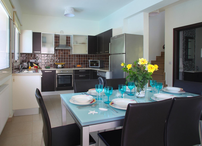 Room 5, Villa Michelle 8 in Protaras