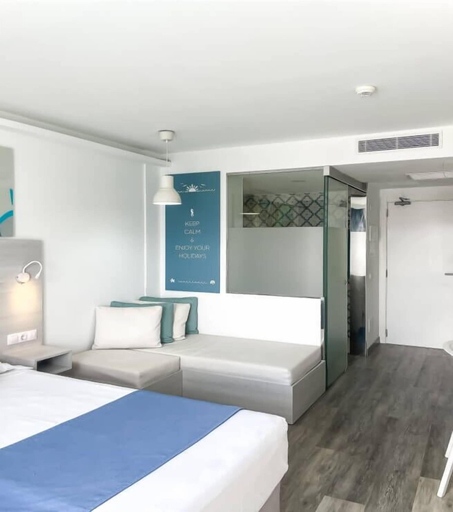 Bedroom 4, Corralejo Surfing Colors Hotel&Apartments, Las Palmas