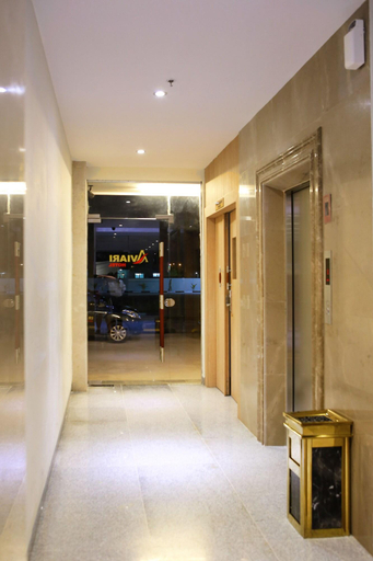Public Area 4, Aviari Hotel (temporarily closed), Batam