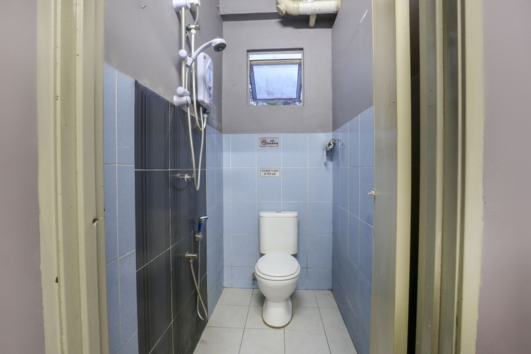 Bathroom 4, SPOT ON 89751 Bed Station Guest House - Hostel, Cameron Highlands