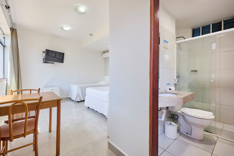Bathroom 5, Hotel Coquille, Ubatuba