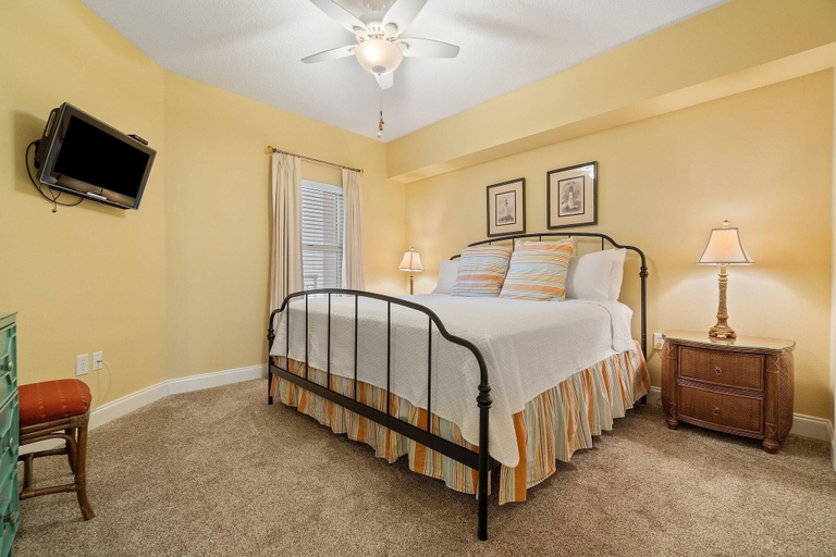 Bedroom 2, Palacio 602, Escambia