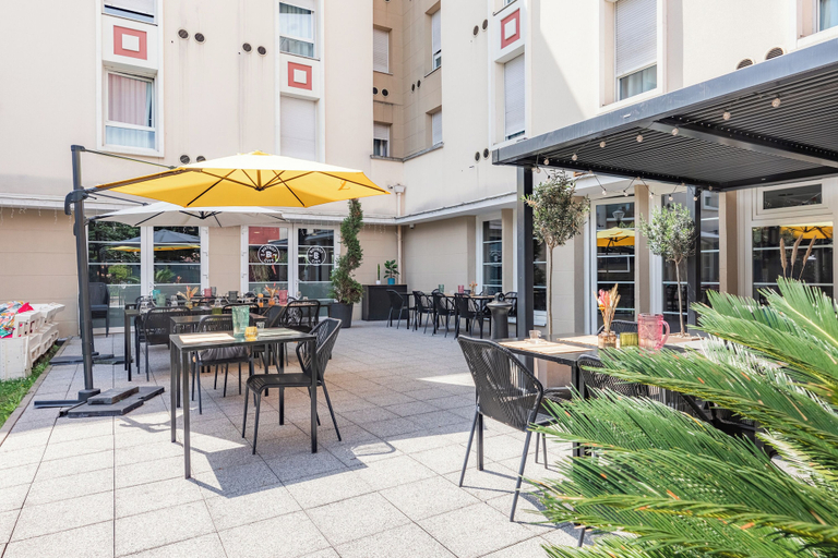Food & Drinks 5, Appart'City Confort Le Bourget-Aéroport, Seine-Saint-Denis