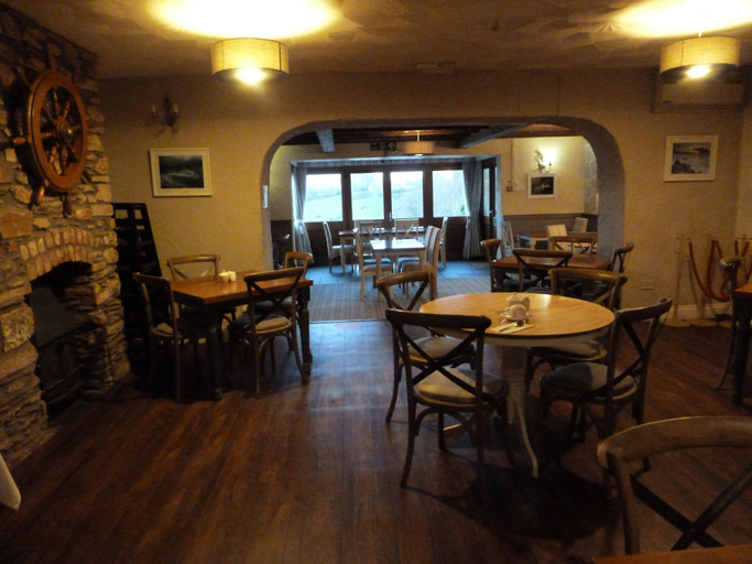 Food & Drinks 5, The Liscawn, Cornwall