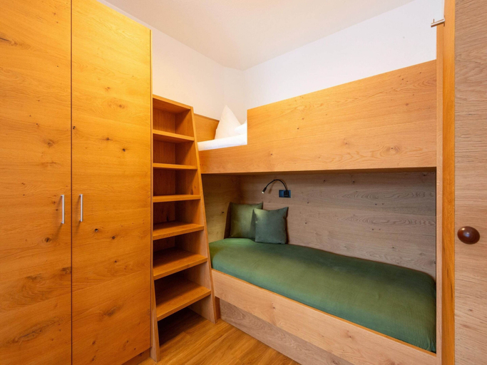 Bedroom 3, Inviting Flat in Hart With Fitness Room, Schwaz