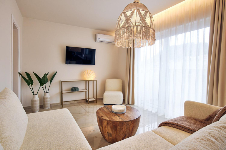 Others 3, Blush - Crema - Leopard Apartments, Ionian Islands