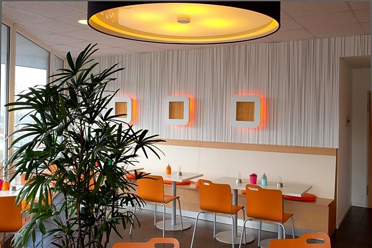 Public Area 3, Ibis Budget Bonn Süd Königswinter, Rhein-Sieg-Kreis