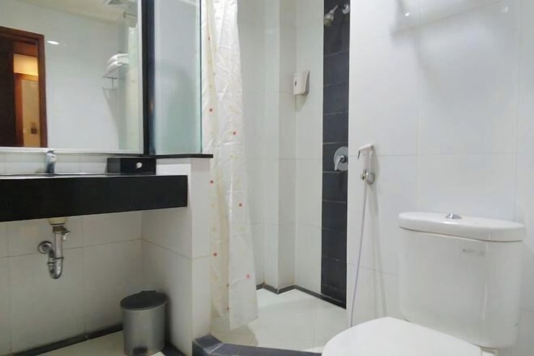 Bathroom 21