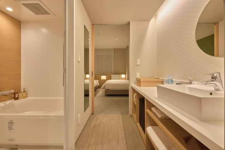 Bathroom 17