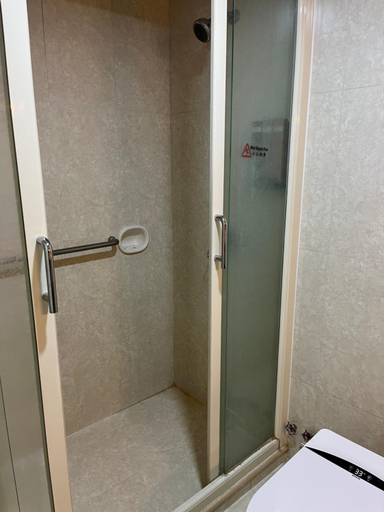 Bathroom 14