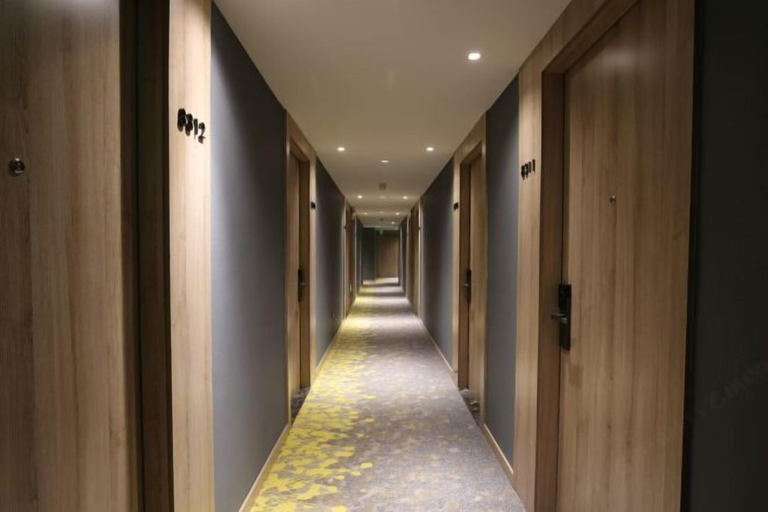 Others 4, Yilong Anyun Hotel (Rudong Chahe Middle School), Nantong