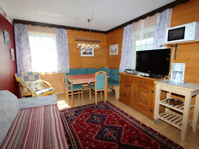 Apartment in Feld am See on the swimming lake, Villach Land