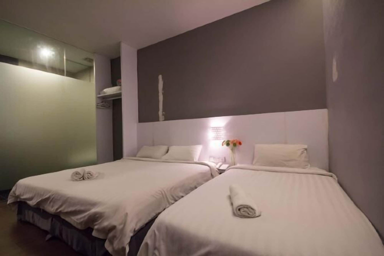 Bedroom 10