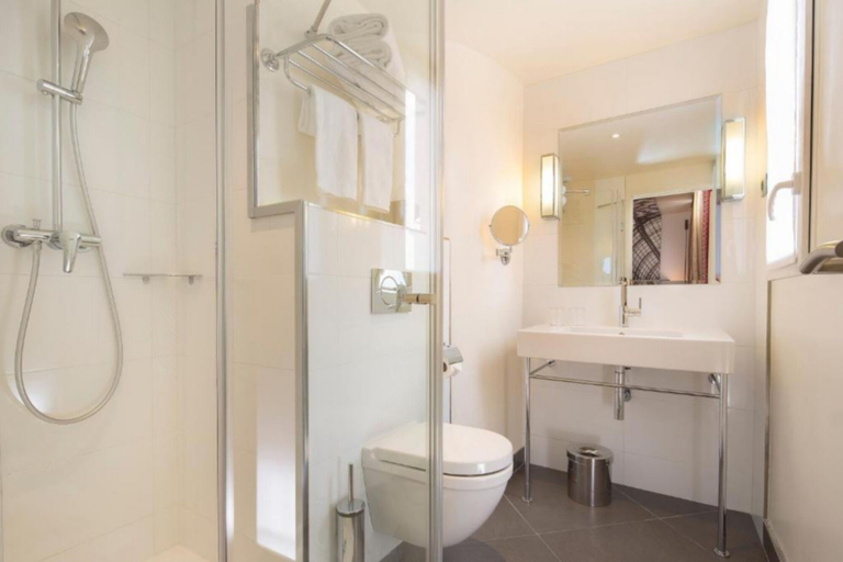 Bathroom 3, Hôtel Gustave, Paris