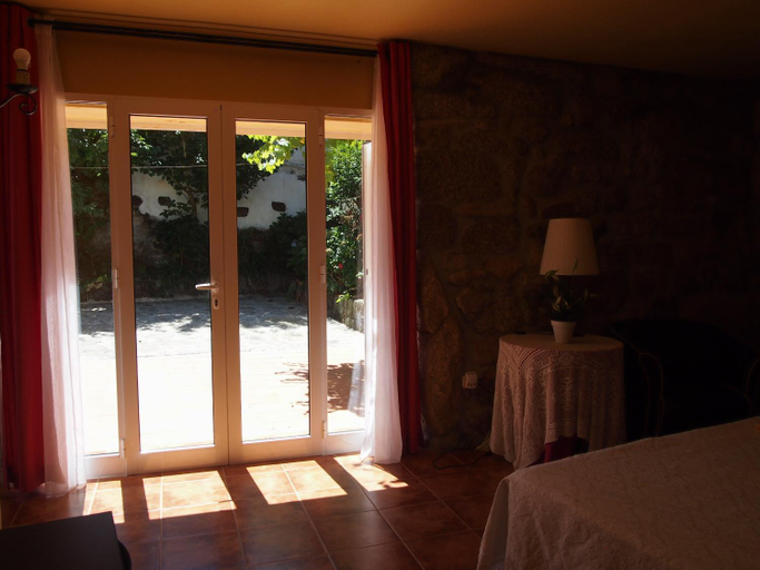 Others 2, Casa das Magnolias de Igarei, Vouzela