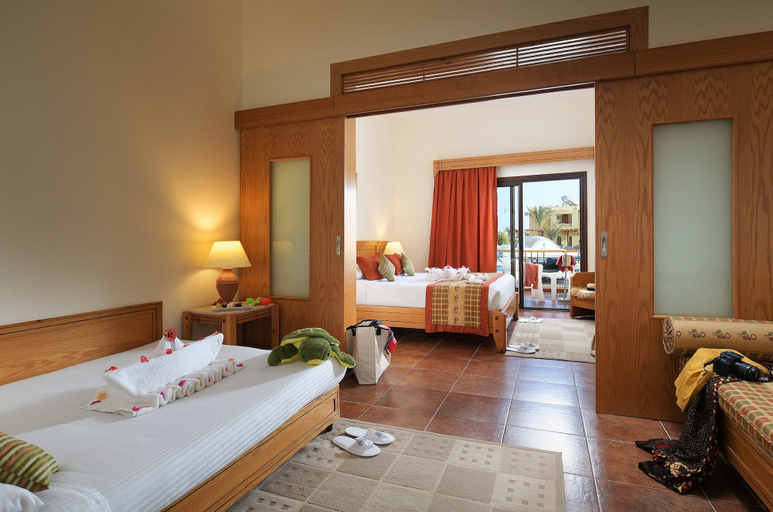 Bedroom 4, Three Corners Fayrouz Plaza Beach Resort, Marsa 'Alam