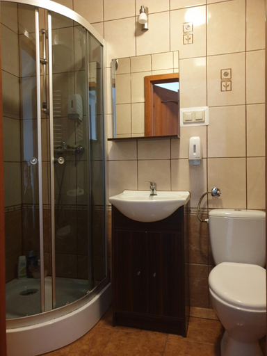 4, Zajazd Herbu Wielbut, Łomża