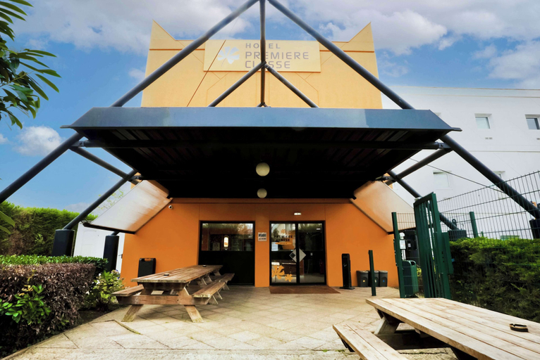 Exterior & Views 2, Premiere Classe Plaisir - Gatines, Yvelines