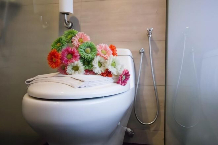 Bathroom 13