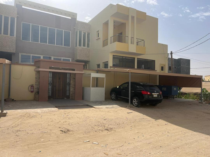 Others 4, Residence Serenite, Nouakchott