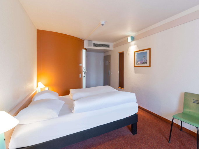 Bedroom 17