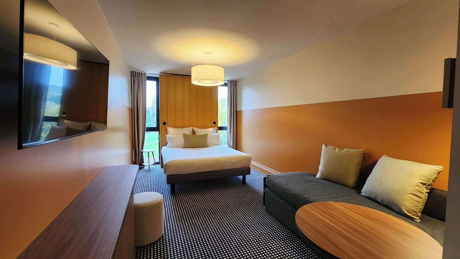 Bedroom 4, Kyriad Compiegne, Oise