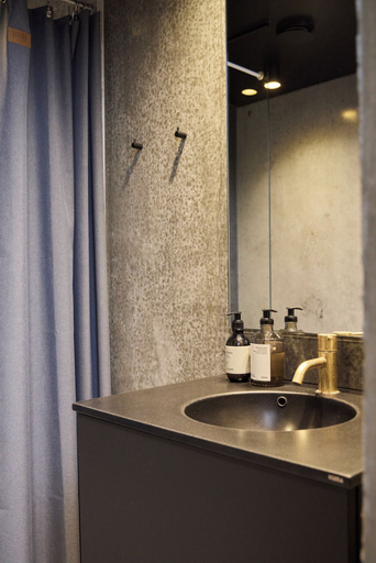 Bathroom 4, Marselisborg Allé 9 B, Århus