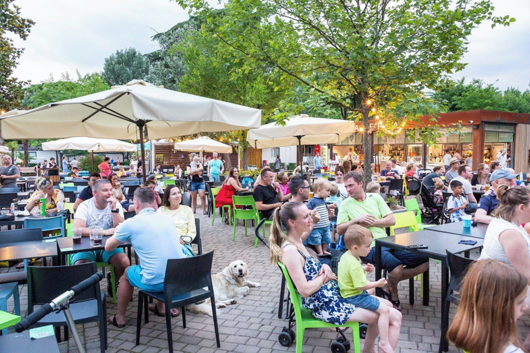 Food & Drinks 5, hu Altomincio village, Mantua