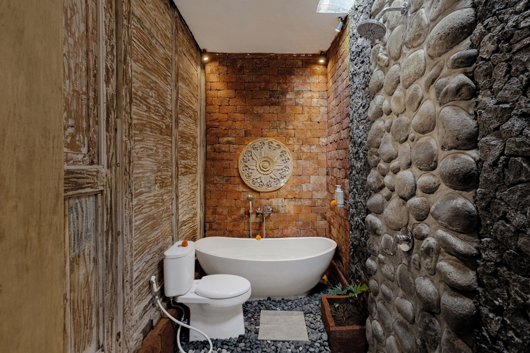 Bathroom 4