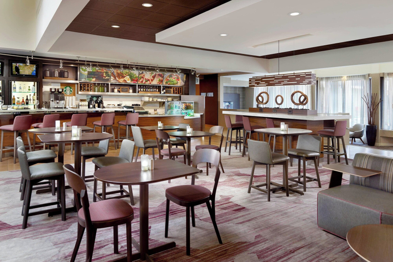 Food & Drinks 5, Courtyard by Marriott Raleigh Midtown, Wake