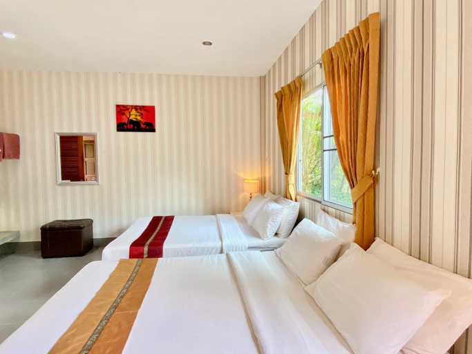 Bedroom 25